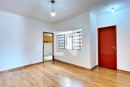 Sala de casa à venda com 2 quartos, 150m² em Jardim Pinhal, Guarulhos