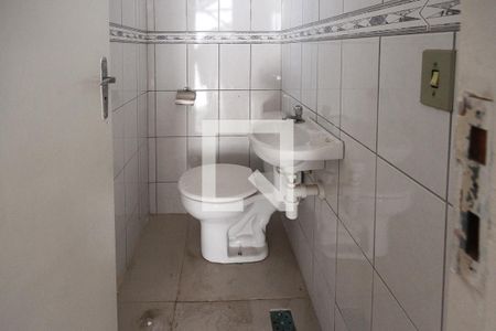 Lavabo de casa de condomínio para alugar com 2 quartos, 80m² em Jardim Guairaca, São Paulo