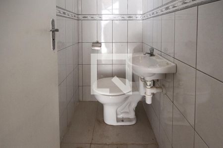 Lavabo de casa de condomínio para alugar com 2 quartos, 80m² em Jardim Guairaca, São Paulo