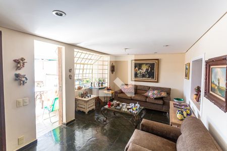 Sala 2 de apartamento à venda com 4 quartos, 150m² em São Lucas, Belo Horizonte