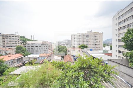 Vista do Quarto 1 de apartamento para alugar com 2 quartos, 60m² em São Cristóvão, Rio de Janeiro