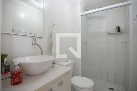 Banheiro de apartamento para alugar com 1 quarto, 33m² em Cambuci, São Paulo