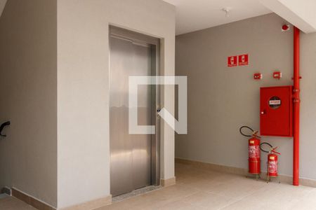Apartamento à venda com 43m², 2 quartos e sem vaga Apartamento à venda com 43m², 2 quartos e sem vagaÁrea comum