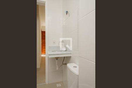 Apartamento à venda com 43m², 2 quartos e sem vaga Apartamento à venda com 43m², 2 quartos e sem vagaBanheiro