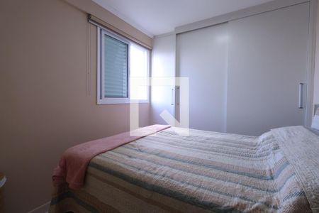 Quarto 1 de apartamento para alugar com 1 quarto, 30m² em Vila Guiomar, Santo André