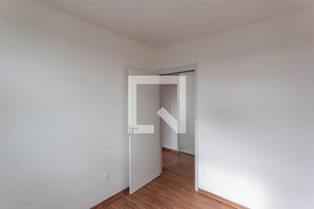 Quarto 1 de apartamento para alugar com 2 quartos, 47m² em Jardim Vitória, Belo Horizonte