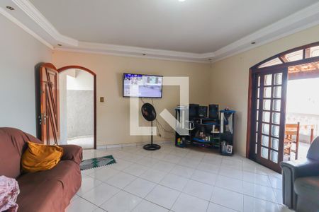 Sala de casa à venda com 3 quartos, 350m² em Jardim das Tulipas, Jundiaí