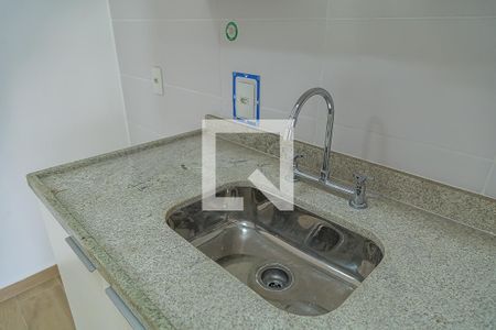 Sala e Cozinha - Pia de apartamento para alugar com 2 quartos, 64m² em Vila Clementino, São Paulo