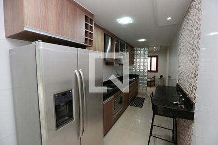 Cozinha de casa à venda com 4 quartos, 220m² em Monte Castelo, Contagem