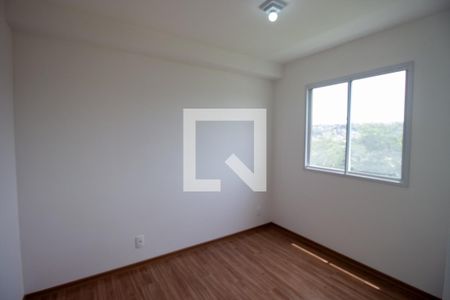 Quarto 1 de apartamento para alugar com 2 quartos, 35m² em Guaianazes, São Paulo