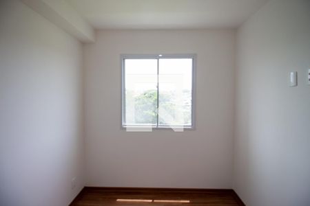 Quarto 1 de apartamento para alugar com 2 quartos, 35m² em Guaianazes, São Paulo