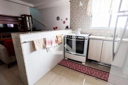 Cozinha de apartamento à venda com 3 quartos, 145m² em Vila Scarpelli, Santo André