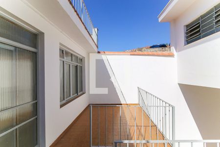 Casa à venda com 350m², 5 quartos e 10 vagas Casa à venda com 350m², 5 quartos e 10 vagasÁrea externa