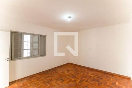 Casa à venda com 350m², 5 quartos e 10 vagas Casa à venda com 350m², 5 quartos e 10 vagasQuarto 4