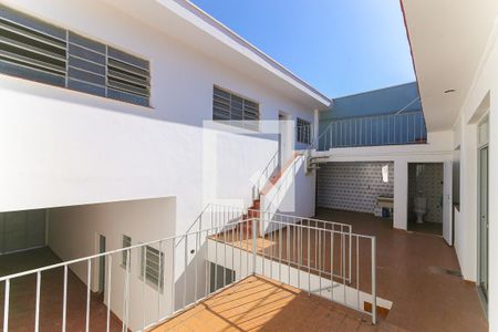 Casa à venda com 350m², 5 quartos e 10 vagas Casa à venda com 350m², 5 quartos e 10 vagasÁrea externa