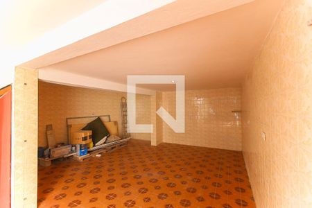 Casa à venda com 350m², 5 quartos e 10 vagas Casa à venda com 350m², 5 quartos e 10 vagasGaragem