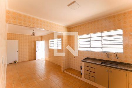 Casa à venda com 350m², 5 quartos e 10 vagas Casa à venda com 350m², 5 quartos e 10 vagasCozinha