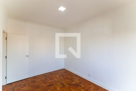 Casa à venda com 350m², 5 quartos e 10 vagas Casa à venda com 350m², 5 quartos e 10 vagasQuarto 2