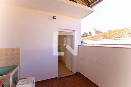 Casa à venda com 350m², 5 quartos e 10 vagas Casa à venda com 350m², 5 quartos e 10 vagasÁrea de Serviço