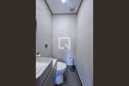 Lavabo de apartamento para alugar com 3 quartos, 125m² em Itaim Bibi, São Paulo