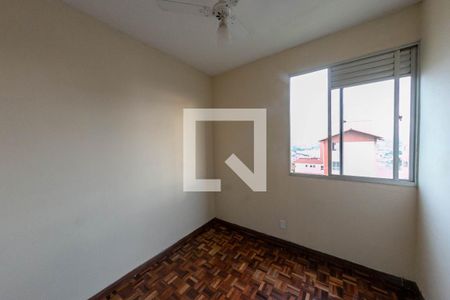 Quarto 2 de apartamento para alugar com 3 quartos, 63m² em Camargos, Belo Horizonte