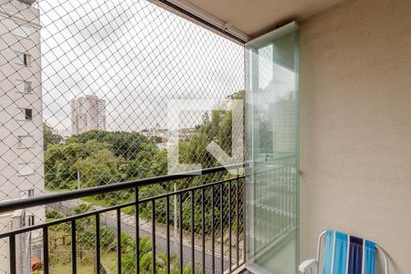 Sacada de apartamento à venda com 3 quartos, 63m² em Jardim Celeste, São Paulo