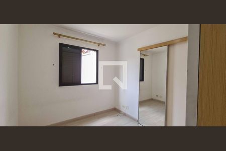 Suíte de apartamento para alugar com 2 quartos, 70m² em Vila Yara, Osasco