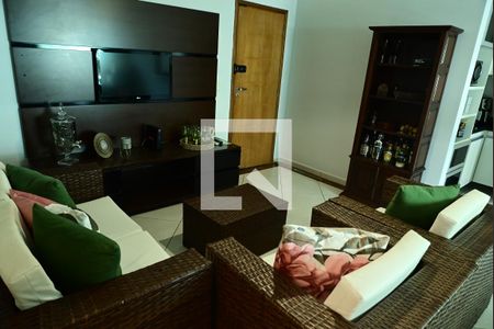 Sala de apartamento para alugar com 2 quartos, 100m² em Canto do Forte, Praia Grande