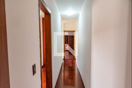 Corredor de casa à venda com 4 quartos, 171m² em Cursino, São Paulo