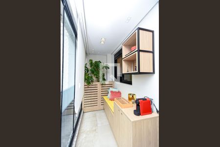 Sala de apartamento à venda com 3 quartos, 75m² em Pinheiros, São Paulo