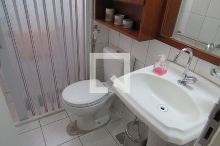 Banheiro de apartamento para alugar com 2 quartos, 65m² em Jardim Vergueiro, São Paulo