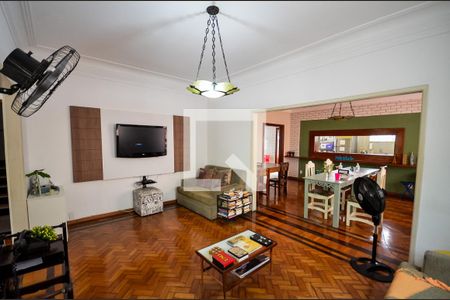 Sala de casa para alugar com 10 quartos, 400m² em Grajaú, Rio de Janeiro