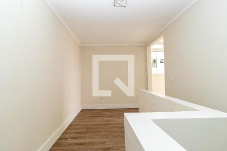 Sala de TV de apartamento para alugar com 3 quartos, 90m² em Vila Izabel, Curitiba