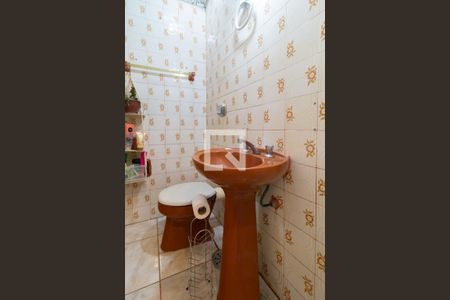 Banheiro de apartamento à venda com 1 quarto, 83m² em Cristal, Porto Alegre