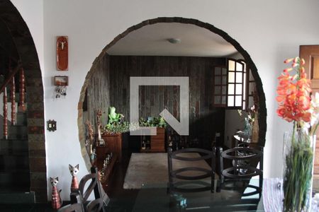 Sala de Jantar de casa para alugar com 4 quartos, 320m² em Ouro Preto, Belo Horizonte