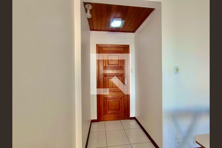 Sala  de apartamento para alugar com 3 quartos, 120m² em Copacabana, Rio de Janeiro