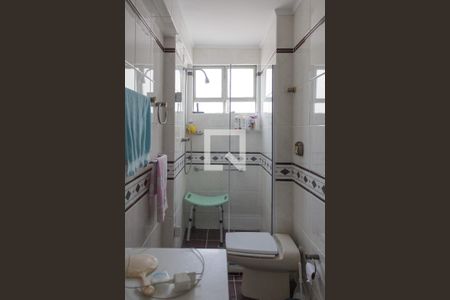 Banheiro Suite de apartamento à venda com 3 quartos, 100m² em Menino Deus, Porto Alegre