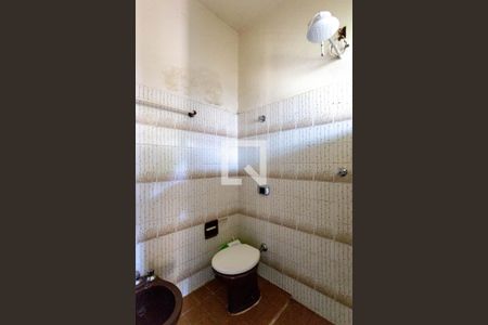 Banheiro de casa à venda com 1 quarto, 50m² em Ouro Preto, Belo Horizonte