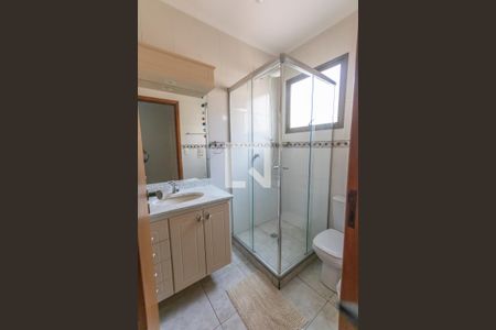 Apartamento para alugar com 247m², 4 quartos e 3 vagas Apartamento para alugar com 247m², 4 quartos e 3 vagasBanheiro