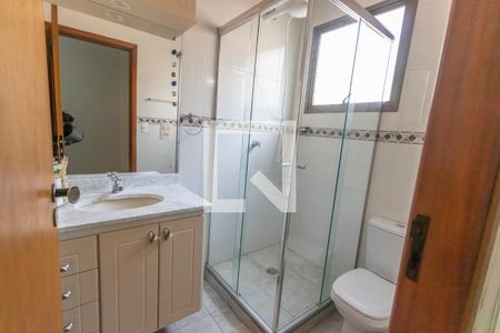 Apartamento para alugar com 247m², 4 quartos e 3 vagas Apartamento para alugar com 247m², 4 quartos e 3 vagasBanheiro