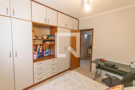 Apartamento para alugar com 247m², 4 quartos e 3 vagas Apartamento para alugar com 247m², 4 quartos e 3 vagasQuarto 2