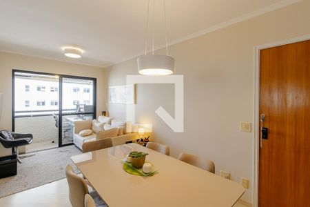 Apartamento à venda com 61m², 2 quartos e 2 vagasSala