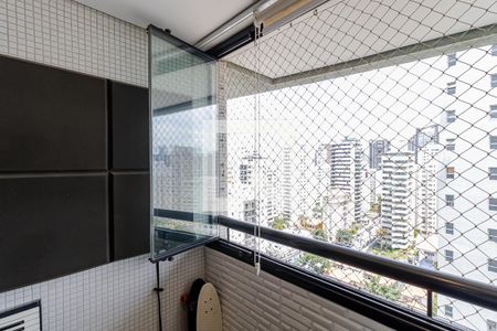 Sacada de apartamento à venda com 2 quartos, 61m² em Aclimação, São Paulo