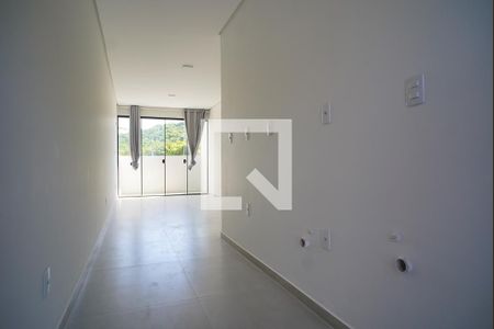 Cozinha de kitnet/studio para alugar com 1 quarto, 20m² em Cacupé, Florianópolis