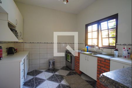 Cozinha de casa de condomínio à venda com 3 quartos, 195m² em Sarandi, Porto Alegre