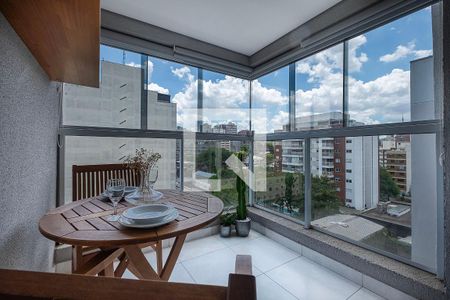 Studio - Varanda de kitnet/studio à venda com 1 quarto, 30m² em Pinheiros, São Paulo