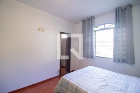 Quarto Suíte de casa à venda com 5 quartos, 200m² em Betim Industrial, Betim