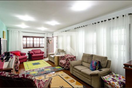 Sala de casa para alugar com 6 quartos, 250m² em Jardim Oriental, São Paulo