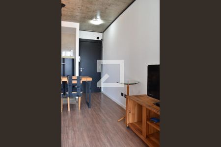 Sala de kitnet/studio para alugar com 1 quarto, 35m² em Prado Velho, Curitiba