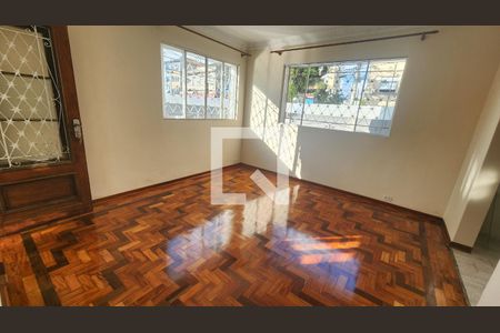 Sala de casa para alugar com 3 quartos, 133m² em Aparecida, Santos